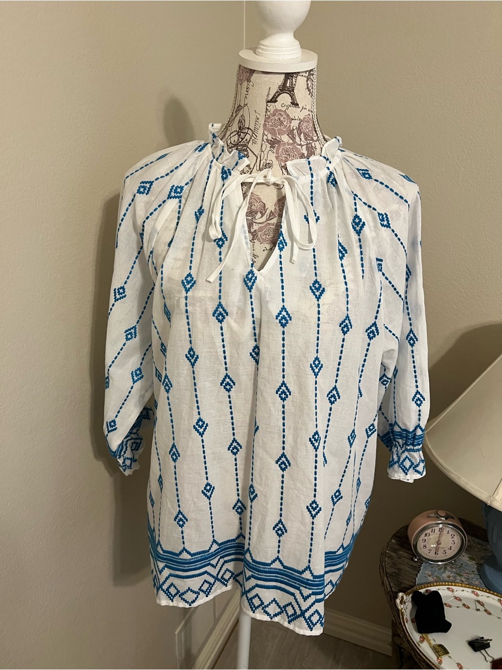 Umgee White Tunic with Blue Geometric Embroidery NWT